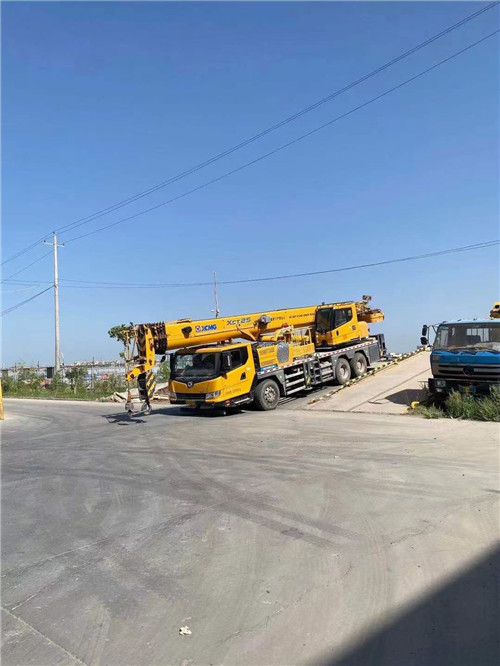 点军区吊车作业时，可能会产生哪些额外收费项目？